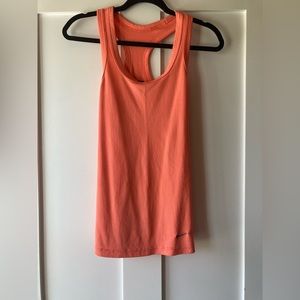 Peach colored nike womens tank